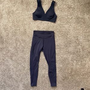 Get in Line - Lululemon black set with lined details